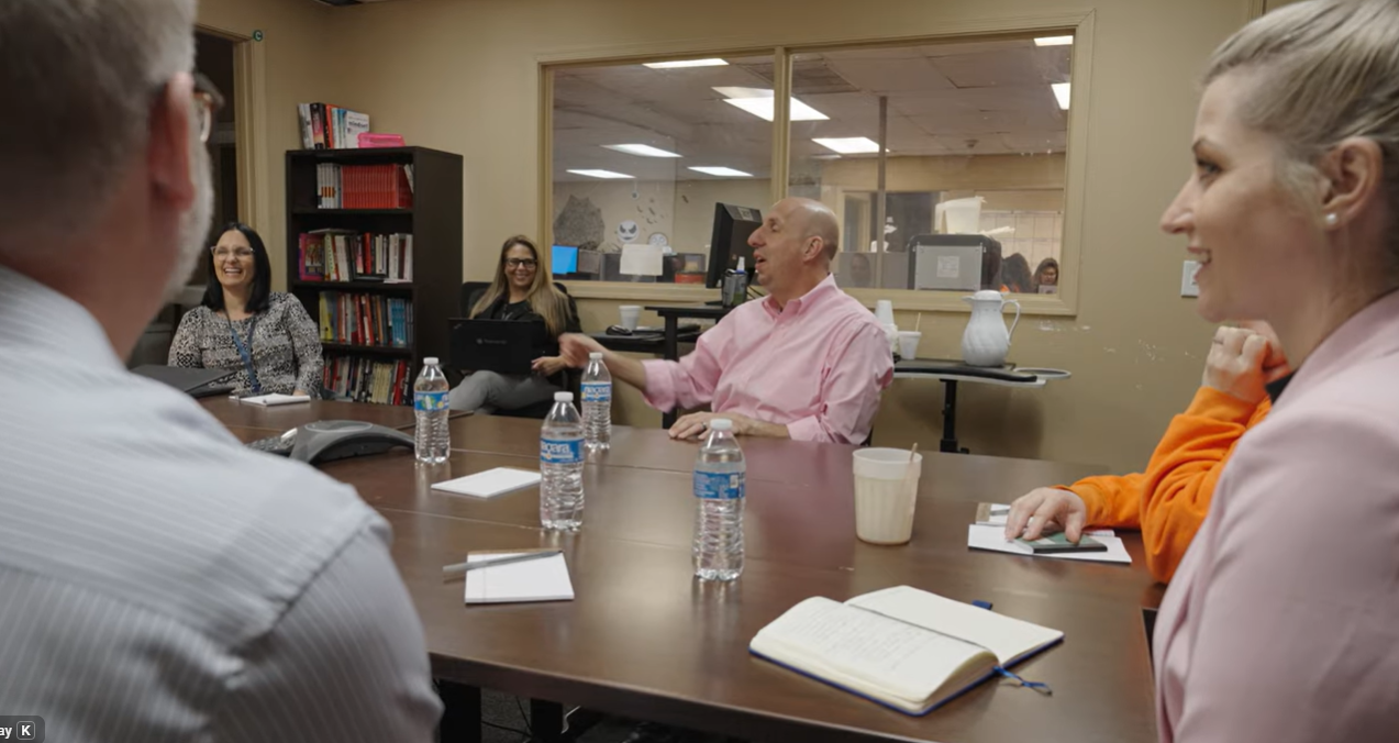 Sevki Inan with Agility Recovery and April Willis with Televerde meet at a Televerde Arizona Contact Center